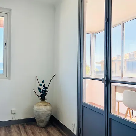 Apartment Front De Beau T3 Climatise Balcon Parking *