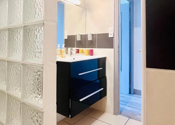 Апартаменты Front De Beau T3 Climatise Balcon Parking Аяччо
