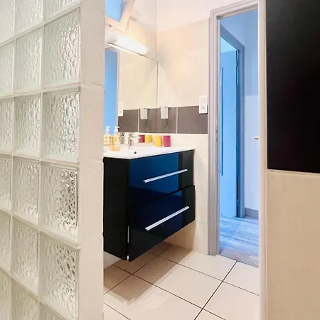 Апартаменты Front De Beau T3 Climatise Balcon Parking Аяччо