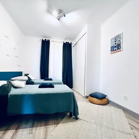 Front De Beau T3 Climatise Balcon Parking * Ajaccio